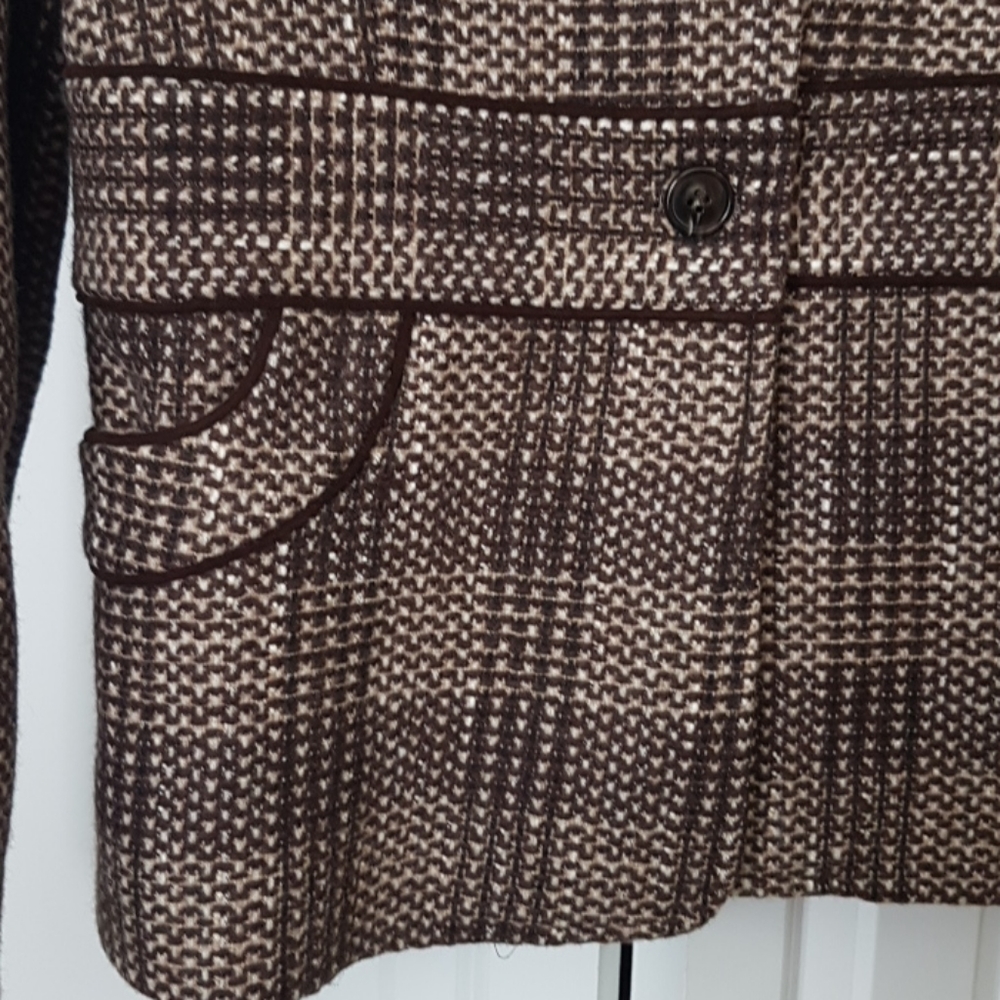 Cloths - Picture 2 of 5